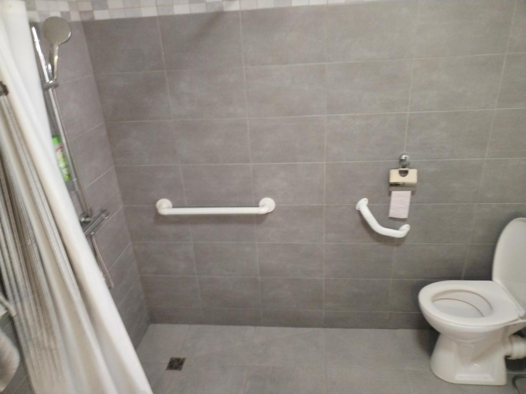 Magistic Handi Περπινιάν Εξωτερικό φωτογραφία